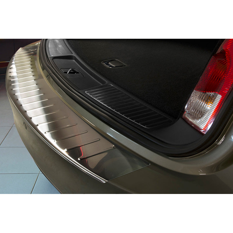 Avisa, Bakre stötfångarskydd, Rostfritt stål, passar Opel Insignia Sportstourer 2008- 'Ribs'