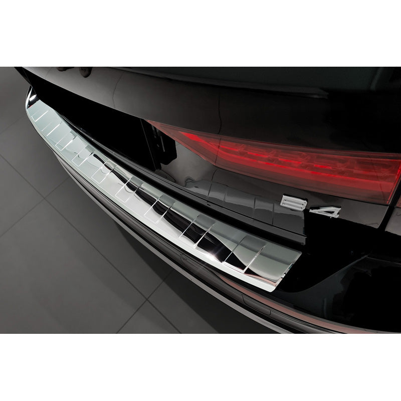Avisa, Bakre stötfångarskydd, polerad, Rostfritt stål, passar Volvo V60 II / V60 II Cross Country 2018- & V60 II Plug-In Hybrid / R-Design 2019- 'Ribs'
