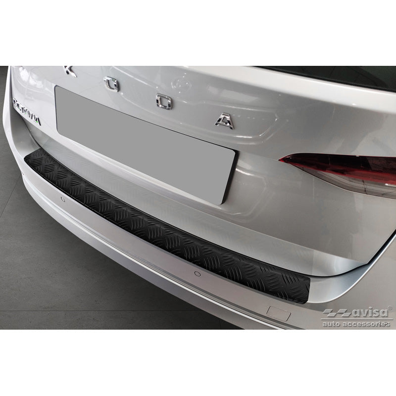 Avisa, Bagkofangerbeskytter, matsort, alu, passer til Skoda Octavia IV Kombi 2020-2024 & FL 2024- (incl. RS, excl. Scout) 'Riffled Plate'