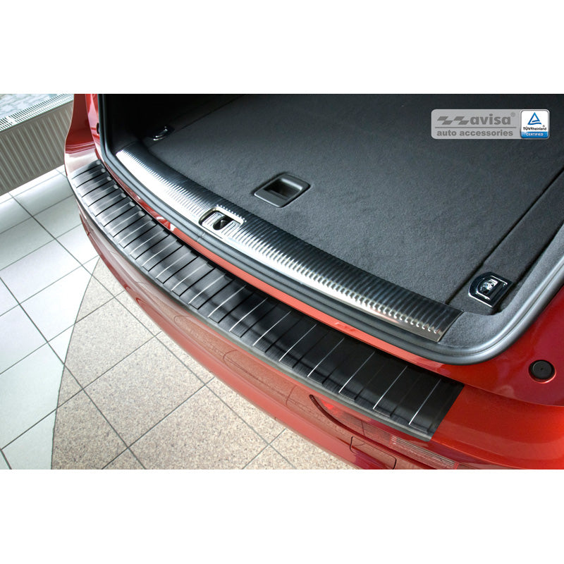 Avisa, Bagkofangerbeskytter, Sort, Rustfritstål, passer til Audi Q5 2008-2012 & 2012- 'Ribs'
