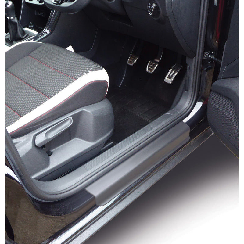 RGM, Sill protectors, passer til Volkswagen T-Roc 2017- - set of 2 pieces