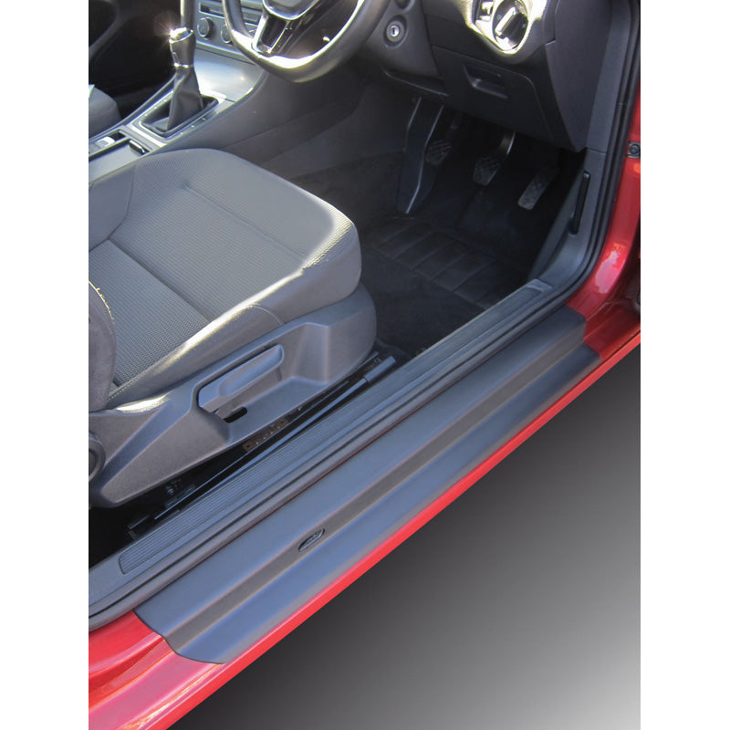 RGM, Sill protectors, passer til Volkswagen Golf VII 3-doors 2012-2020 - set of 2 pieces