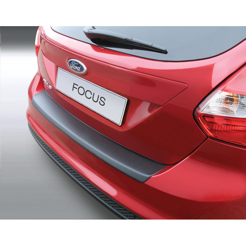 RGM, Bakre stötfångarskydd, ABS-plast, passar Ford Focus 5 dörrar 2012-2015 Svart