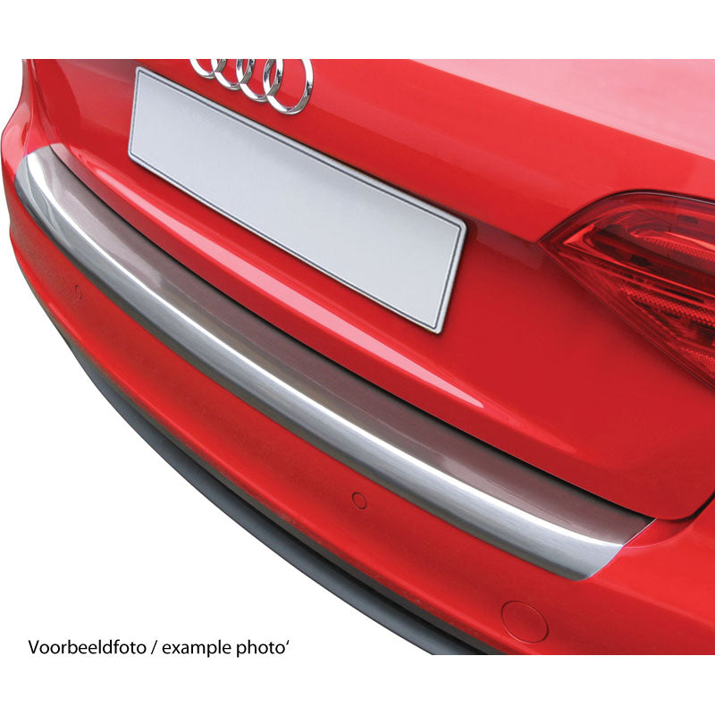 RGM, Bagkofangerbeskytter, 'Brushed Alu' Look, passer til Renault Clio MK4 5-dørs (2012-2019)