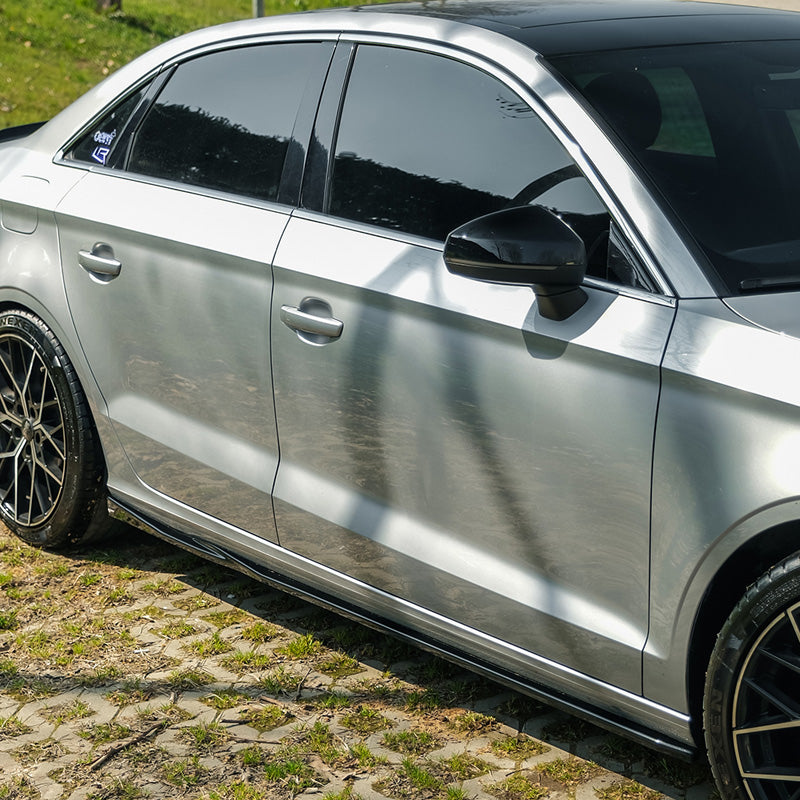 OneWay, Sidokjolar, glanssvart, passar till Audi A3 (8V) Sedan Facelift 2016-2020